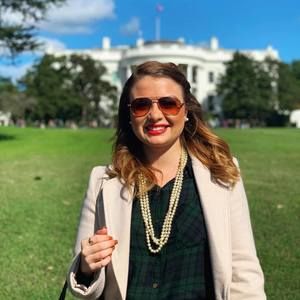 Meet your Posher, Abby